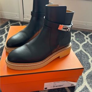 Hermes
History ankle boot